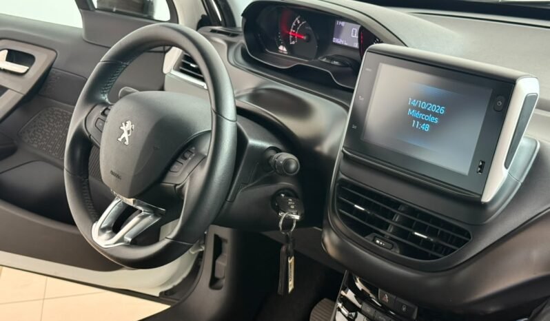 
								PEUGEOT 2008 FELINE 1.6 AM22.5 2022 CON 35.000 KM full									