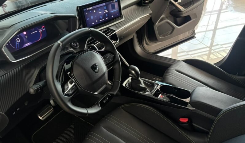 
								PEUGEOT 2008 1.0T GT CVT 2025 CON 15.000KM lleno									