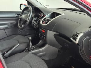 207 COMPACT