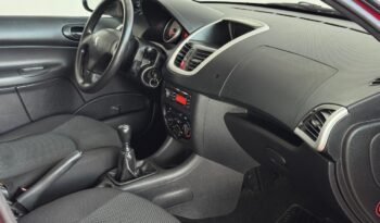 
									PEUGEOT 207 COMPACT XS ALLURE 2015 CON 166.000KM lleno								