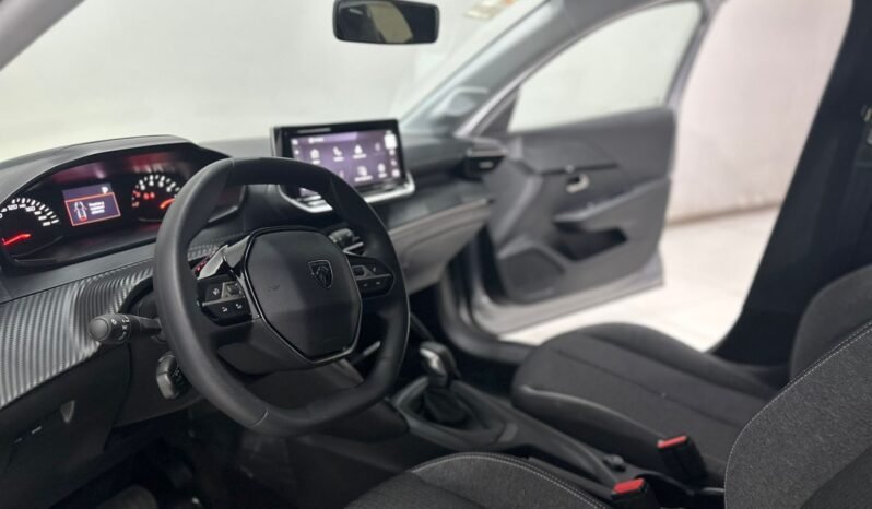 
								PEUGEOT 208 ALLURE 2025 lleno									