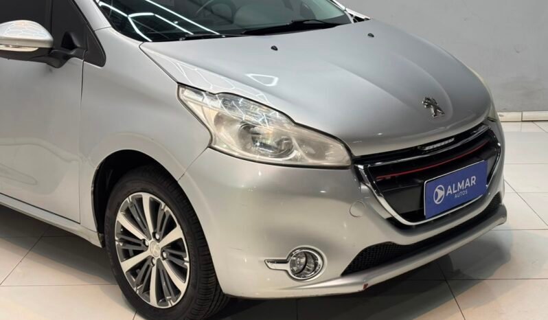 
								PEUGEOT 208 ALLURE 1.6 VTI MT 2017 CON 69.000KM lleno									