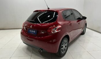 
									PEUGEOT 208 ALLURE TOUCHSCREEN 2014 CON 124.000KM lleno								