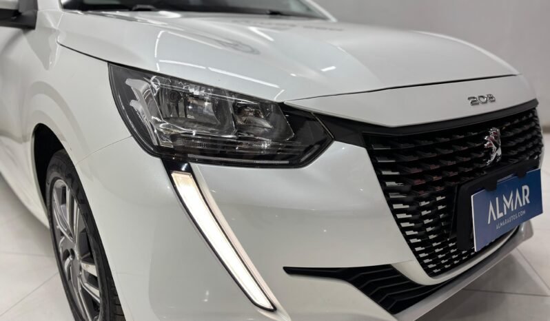 
								PEUGEOT 208 ALLURE 1.6 MT 2020 CON 56.000KM lleno									
