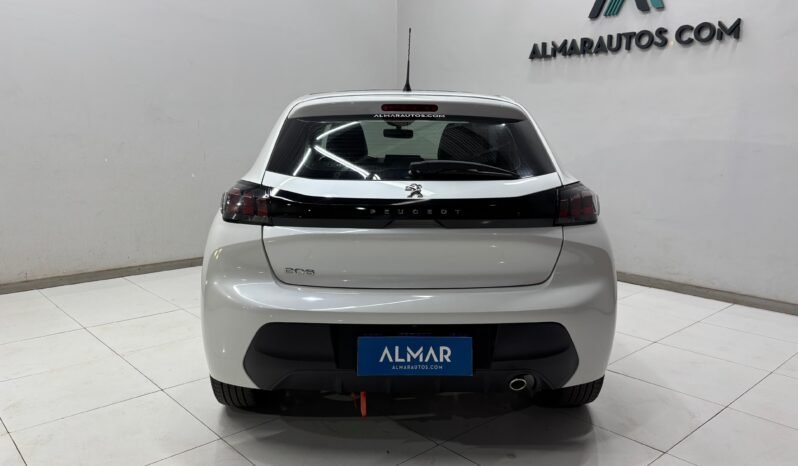 
								PEUGEOT 208 ALLURE 1.6 MT 2020 CON 56.000KM lleno									