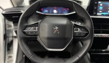 
									PEUGEOT 208 ALLURE 1.6 MT 2020 CON 56.000KM lleno								