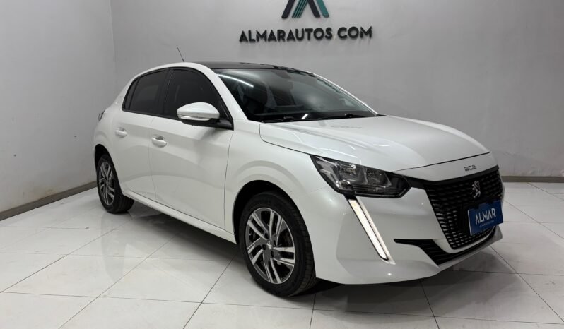 PEUGEOT 208 ALLURE 1.6 MT