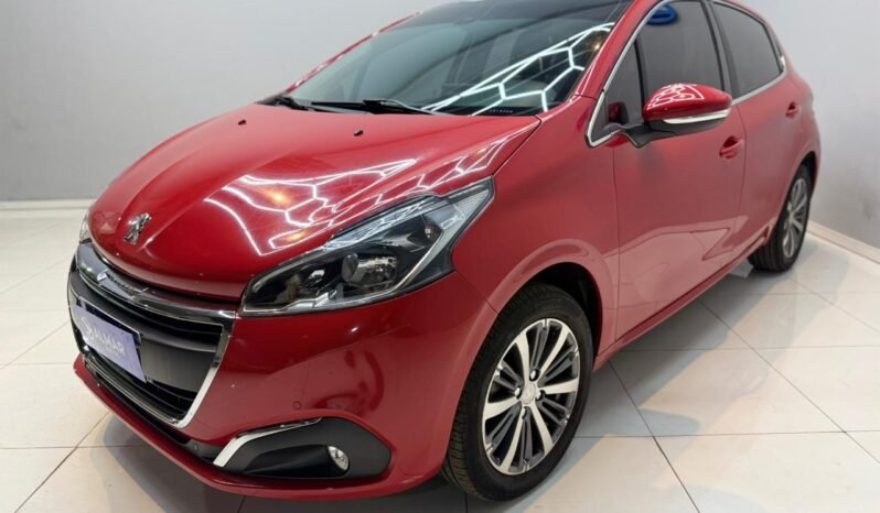 
								PEUGEOT 208 1.6 VTI FELINE MT CON 42.000KM lleno									