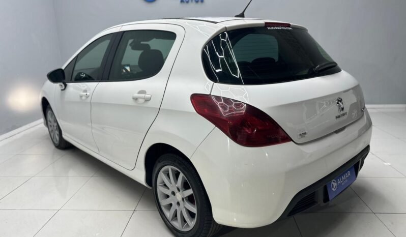 
								308 1.6 HDI ALLURE NAV CON 131.000KM lleno									