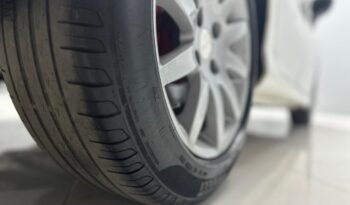 
									308 1.6 HDI ALLURE NAV CON 131.000KM lleno								