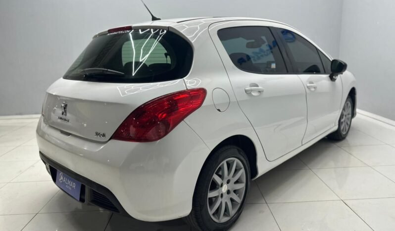 
								308 1.6 HDI ALLURE NAV CON 131.000KM lleno									