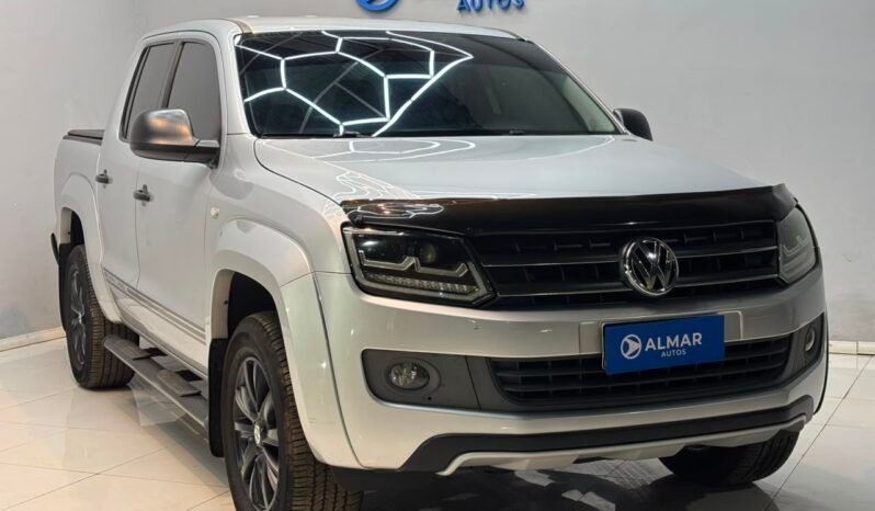 
								VOLKSWAGEN AMAROK 2.0 180 CV 4X2 DARK LABEL AT 2016 CON 171.000KM lleno									