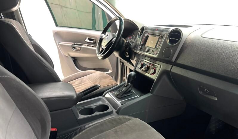 
								VOLKSWAGEN AMAROK 2.0 180 CV 4X2 DARK LABEL AT 2016 CON 171.000KM lleno									