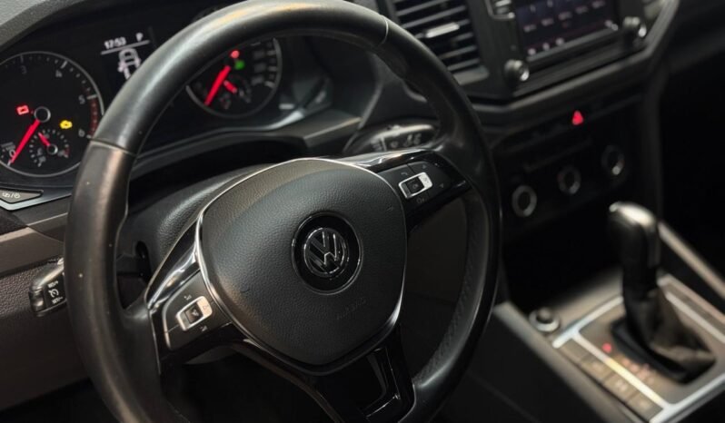 
								VOLKSWAGEN AMAROK COMFORTLINE 4X2 AT CON 89.000KM lleno									