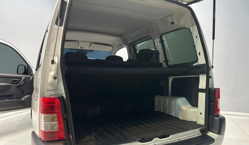 
								CITROEN BERLINGO MULTISPACE 1.4L X 2014 CON 76.000KM lleno									