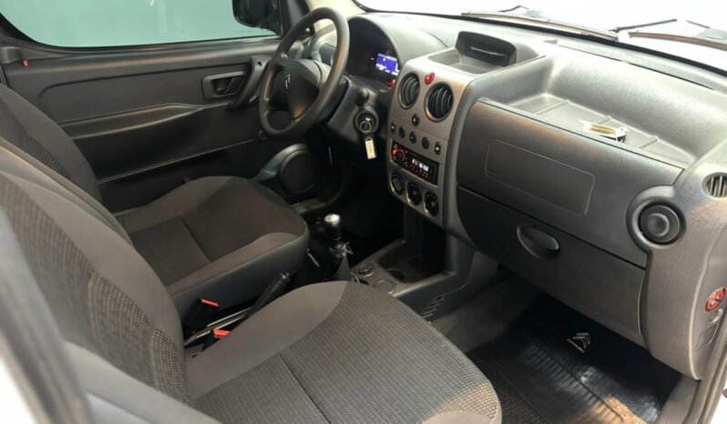 
								CITROEN BERLINGO FURGON HDI 2025 CON 34.000KM lleno									