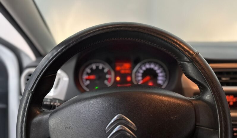 
								CITROEN C ELYSEE 1.6 VTI FEEL 2017 CON 124.000KM lleno									