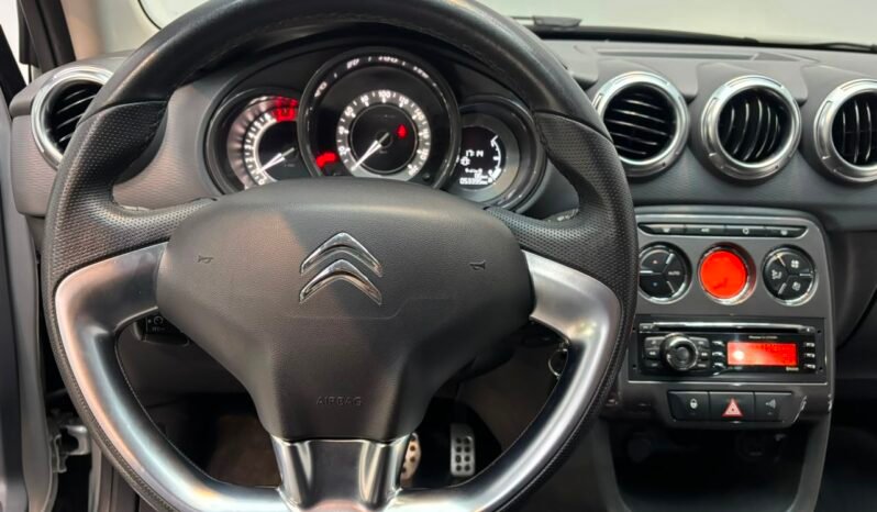 
								CITROEN C3 1.6 VTI EXCLUSIVE 2015 CON 53.000KM lleno									