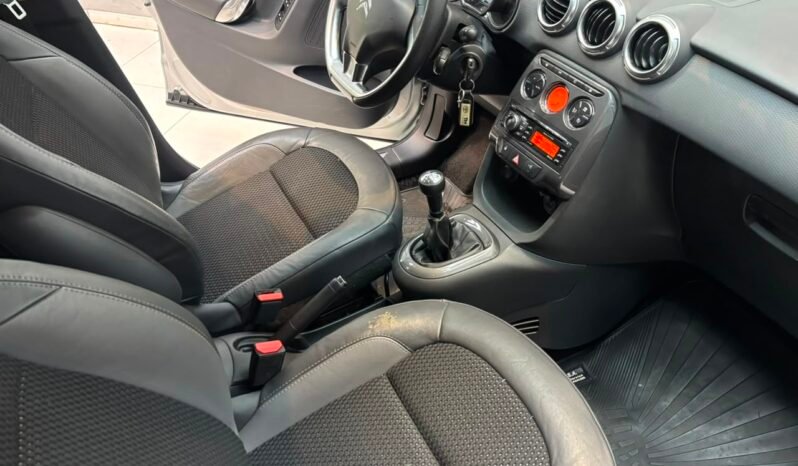 
								CITROEN C3 1.6 VTI EXCLUSIVE 2015 CON 53.000KM lleno									