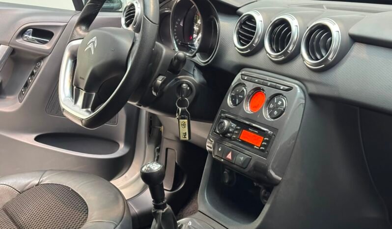 
								CITROEN C3 1.6 VTI EXCLUSIVE 2015 CON 53.000KM lleno									