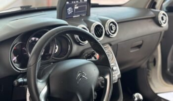 
									CITROEN C3 1.6 VTI EXCLUSIVE PACK MY WAY 2015 CON 115.000KM lleno								