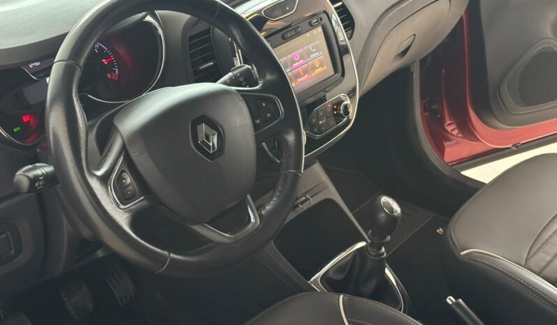 
								RENAULT CAPTUR INTENS 2.0 MT 2017 CON 86.000KM full									