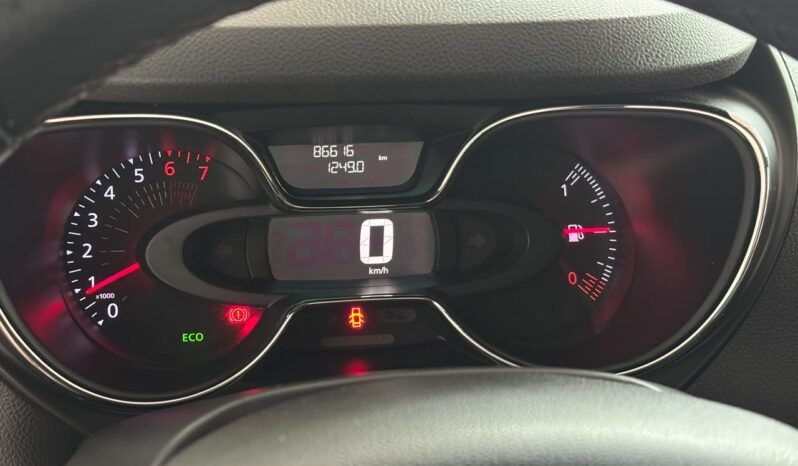 
								RENAULT CAPTUR INTENS 2.0 MT 2017 CON 86.000KM full									