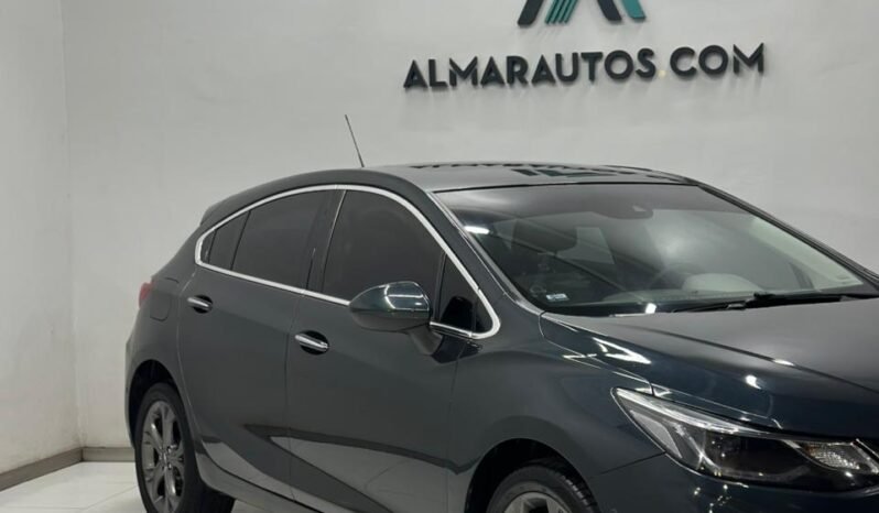 
								CHEVROLET CRUZE LTZ AT 2017 CON 108000KM lleno									