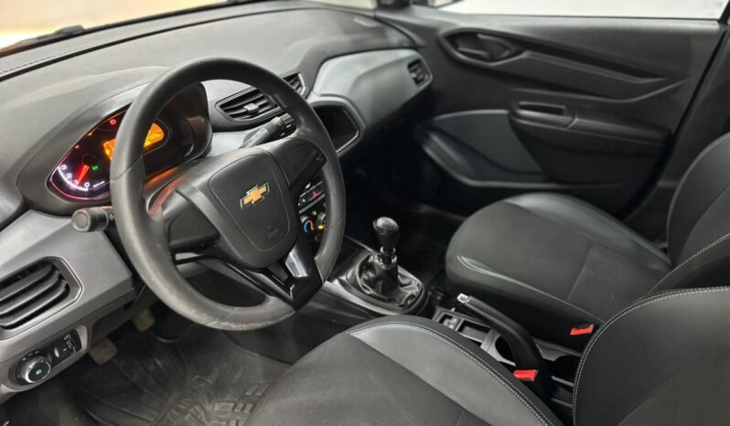 
								CHEVROLET ONIX JOY BLACK 5P CON 2019 105000KM lleno									