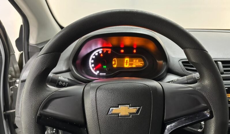 
								CHEVROLET ONIX JOY BLACK 5P CON 2019 105000KM lleno									