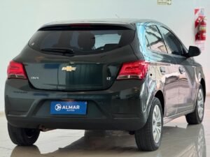 CHEVROLET ONIX LT