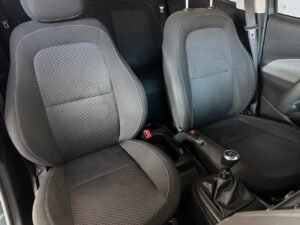 CHEVROLET ONIX LT