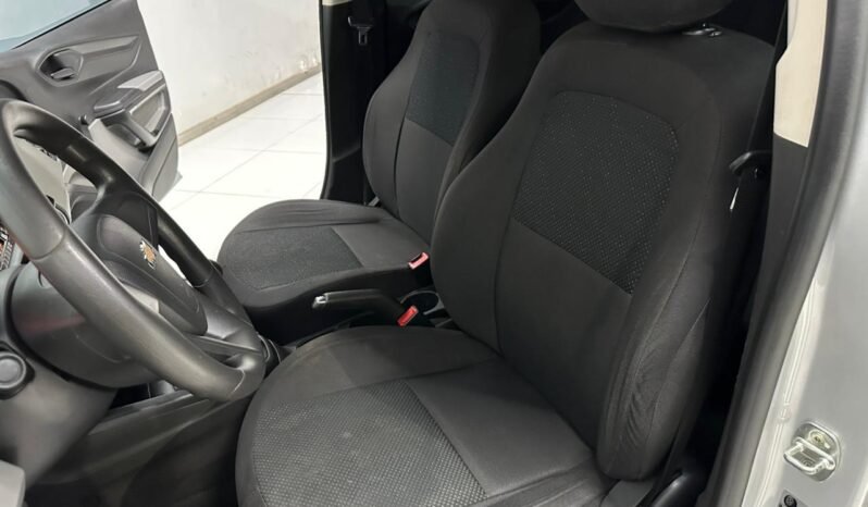 
								CHEVROLET PRISMA LS JOY 2016 95000KM lleno									