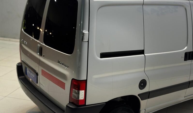 
								CITROEN BERLINGO FURGON VTI 115 BUSINESS 2018 CON 89.000KM lleno									