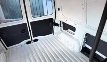 
									CITROEN BERLINGO FURGON HDI 92 BUSINESS 2024 CON 48.000KM lleno								