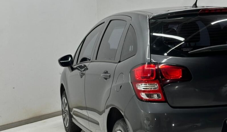 
								CITROEN C3 VTI 115 LIVE AM18 2017 CON 51000KM lleno									