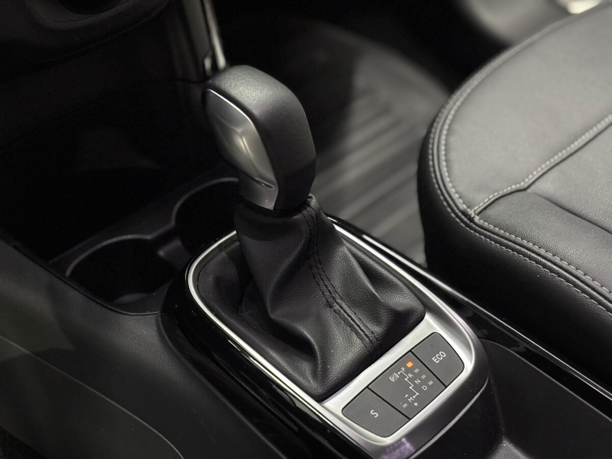 CITROEN C4 CACTUS 1.6 THP SHINE EAT6 BITONO 2022 CON 16