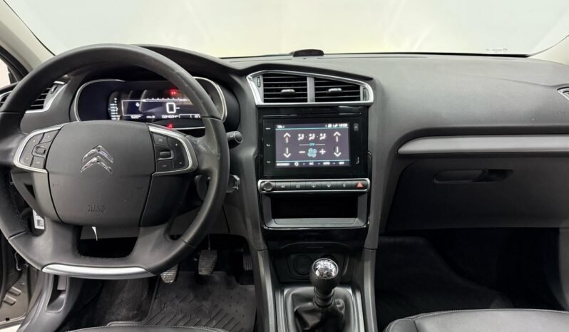 
								CITROEN C4 LOUNGE HDI FEEL PACK 2021 85000KM lleno									