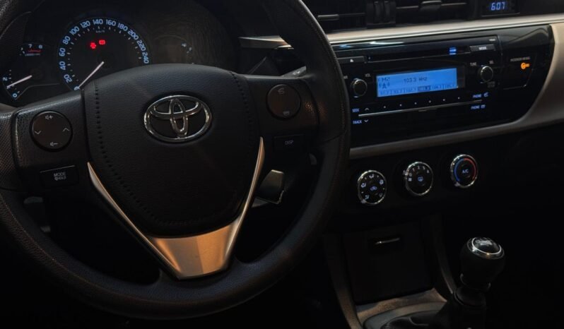 
								TOYOTA COROLLA 1.8 XLI MT L14 2016 CON 94.000KM lleno									