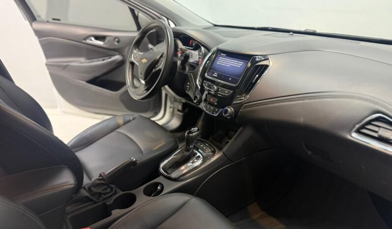 
								CHEVROLET CRUZE 4P 1.4T LTZ AT CON 106.000KM lleno									