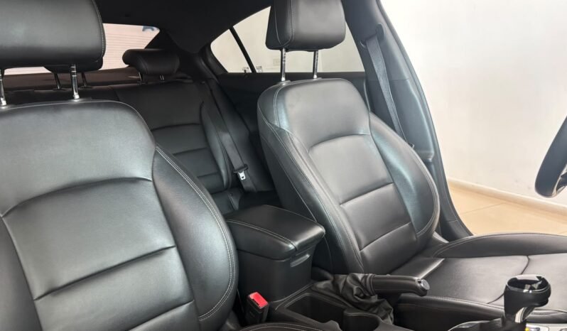 
								CHEVROLET CRUZE 1.4 TURBO MIDNIGHT AT6 4P 2022 CON 83.000KM full									
