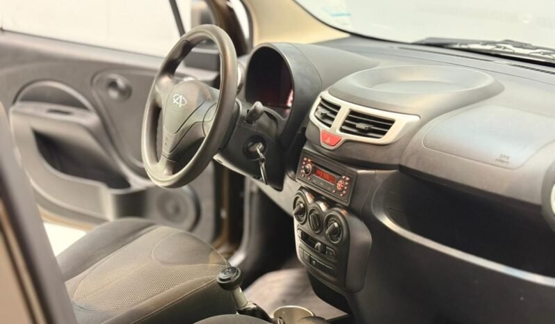 
								CHERY QQ COMFORT SECURITY 2017 CON 79.000KM lleno									