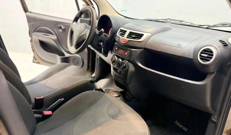 
								CHERY QQ COMFORT SECURITY 2017 CON 79.000KM lleno									