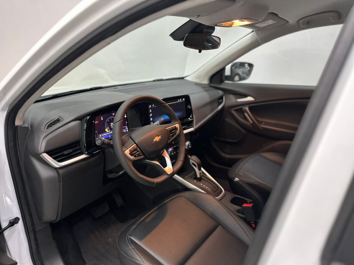 TRACKER 1.2 TURBO LTZ AT