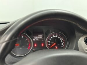 C ELYSEE 1.6 HDI FEEL