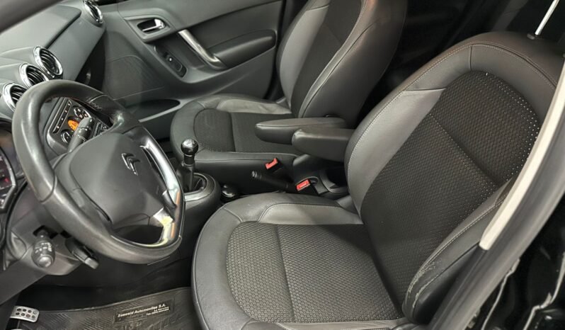 
								CITROEN C3 VTI 115 EXCLUSIVE 2014 CON 97.000KM lleno									