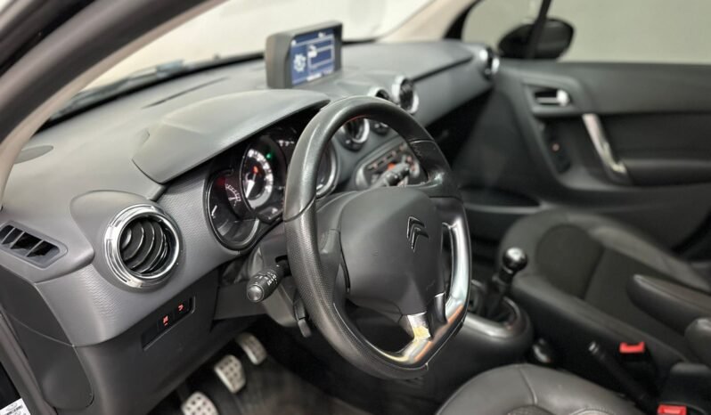 
								CITROEN C3 VTI 115 EXCLUSIVE 2014 CON 97.000KM lleno									