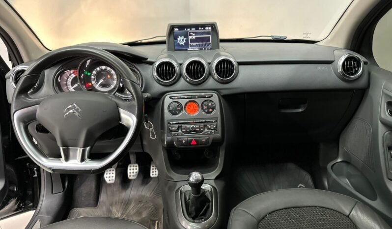 
								CITROEN C3 VTI 115 EXCLUSIVE 2014 CON 97.000KM lleno									