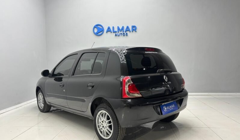 
								RENAULT CLIO MIO 5P DYNAMIQUE  2015 CON 147.000KM lleno									