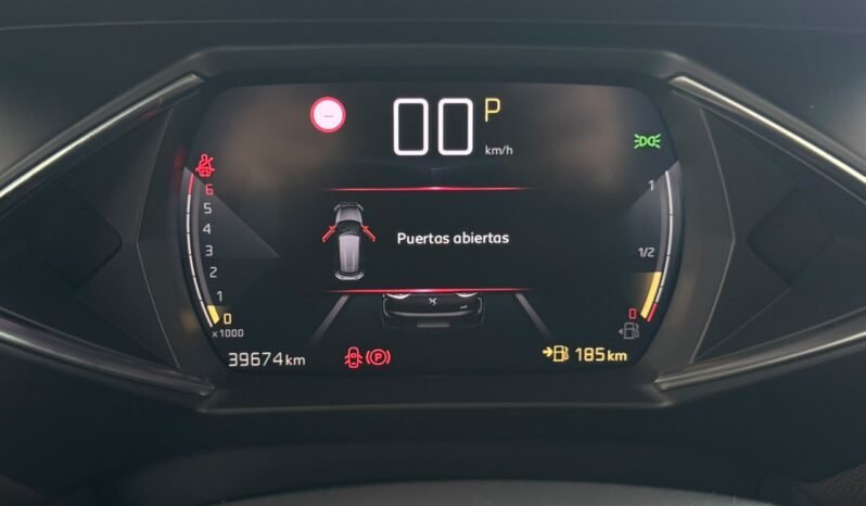 
								DS 3 CROSSBACK PURETECH 155 SO CHIC AT8 MY21 2021 CON 39.000KM full									